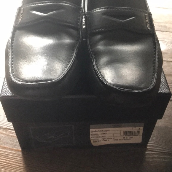 Black Prada loafers - Picture 2 of 6